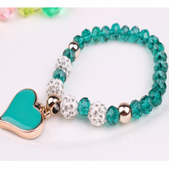 Elastisches Kristallarmband Damen – Herzanhänger & Glanz