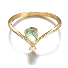 V-förmiger Geburtsstein-Ring Dezember – Krönchen-Design in Goldoptik
