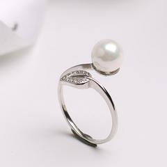 Pearl women''s single opening adjustable ring