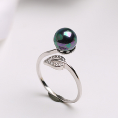 Pearl women''s single opening adjustable ring