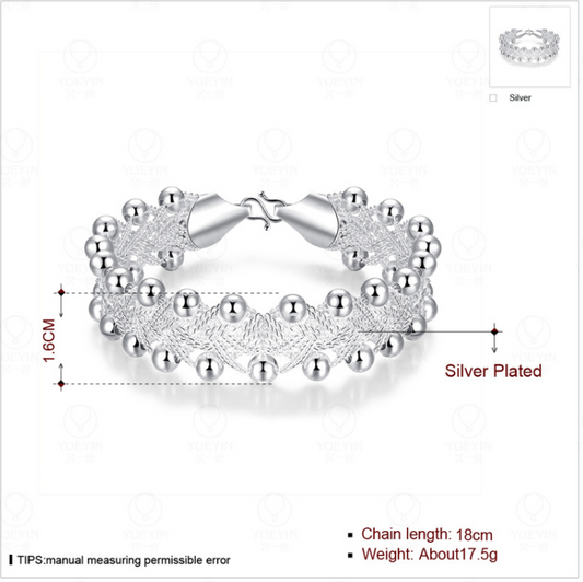 Female bracelet with light bead