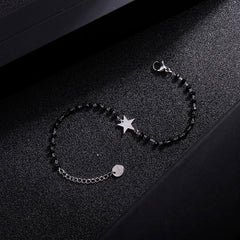 Armband in verschiedenen Modellen