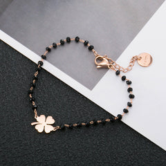 Armband in verschiedenen Modellen