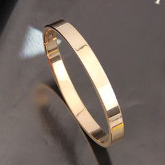 Eleganter Edelstahl-Armreif – Erhältlich in Gold, Silber & Roségold