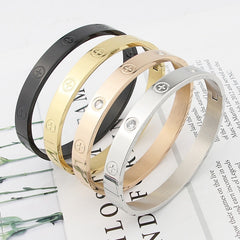 Love Armband