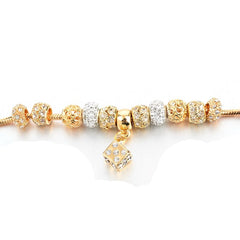 Eleganter Armband mit mini Kristallen