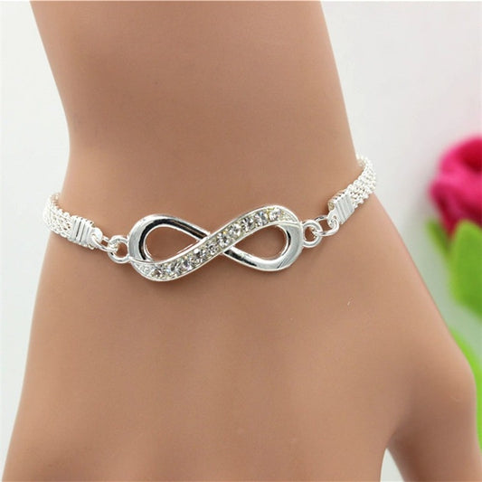 Infinity Armband in Silber
