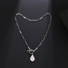 Schöne Edelstahl Kette mit Süßwasserperle